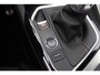 Peugeot 3008 1.2 PureTech Blue Lease Premium / Camera / Navigatie / Keyless / 19'' / Dodehoek / CarPlay / DAB / Cruise Control / LED Koplampen