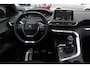 Peugeot 3008 1.2 PureTech Blue Lease Premium / 53.018 km / Trekhaak / Camera / Navigatie / Keyless / 19'' / Dodehoek / CarPlay / DAB / Cruise Control / LED Koplampen