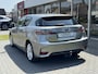 Lexus CT 200h Executive | Leer, Trekhaak, 17 inch, Navigatie, Parkeersensoren, Camera, Licht + Regensensor