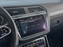 Volkswagen Tiguan Allspace 1.5 TSI AUT7 2X R-LINE + 7PERS PANODAK NAVI CAMERA DIGI-DASH APPLE-CARPLAY HEAD-UP LED LMV PDC