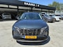 Hyundai Tucson 1.6 T-GDI PHEV Premium Sky 4WD Automaat | ECC | Navigatie | Camera | Winterpakket | Panorama dak | Leder | Trekhaak | Zeer Kompleet