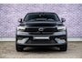 Volvo EC40 Single Motor Plus Black Edition Europa 70 kWh | Harman Kardon Audio | Adaptieve Cruise Control | Stuur-/Stoelverwarming V+A | Getint Glas | Panoramadak |