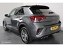 Volkswagen T-Roc 1.5 eTsi R-Line - Trekhaak Afneembaar- Camera - Navi- Stoelverwarming