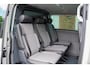 Volkswagen Transporter T6.1 CARAVELLE 150PK DSG L2H1 DUB/CAB ACC LED NAVI Volkswagen Transporter 2.0 TDI L2H1 32 DC