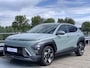 Hyundai Kona 1.6 GDI HEV Premium Full Hybride Automaat met Navigatie, Lederen bekleding en Stoelverwarming Uit voorraad leverbaar!