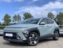 Hyundai Kona 1.6 GDI HEV Premium Full Hybride Automaat met Navigatie, Lederen bekleding en Stoelverwarming Uit voorraad leverbaar!