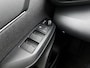 Toyota Yaris Cross 1.5 Hybrid 115 Dynamic Comfort Pack | BTW voertuig | Dodehoek detectie | Stuur+stoelverwarming | Parkeersensoren voor+Achter | Draadloze telefoonlader | Apple CarPlay/Android Auto | Cruise Control Adaptive | Achteruitrijcamera SL 91