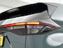 Toyota Yaris Cross 1.5 Hybrid 115 Dynamic Comfort Pack | BTW voertuig | Dodehoek detectie | Stuur+stoelverwarming | Parkeersensoren voor+Achter | Draadloze telefoonlader | Apple CarPlay/Android Auto | Cruise Control Adaptive | Achteruitrijcamera SL 91