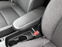 Toyota Yaris Cross 1.5 Hybrid 115 Dynamic Comfort Pack | BTW voertuig | Dodehoek detectie | Stuur+stoelverwarming | Parkeersensoren voor+Achter | Draadloze telefoonlader | Apple CarPlay/Android Auto | Cruise Control Adaptive | Achteruitrijcamera SL 91