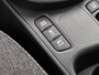 Toyota Yaris Cross 1.5 Hybrid 115 Dynamic Comfort Pack | BTW voertuig | Dodehoek detectie | Stuur+stoelverwarming | Parkeersensoren voor+Achter | Draadloze telefoonlader | Apple CarPlay/Android Auto | Cruise Control Adaptive | Achteruitrijcamera SL 91