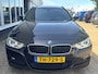 BMW 3-Serie Touring 320d M Sport Edition High Executive | Trekhaak | Pano | Stoelverwarming | Parkeersensoren