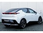 Lynk & Co 02 More 276PK 66 kWh | 360 Graden Camera | Harman Kardon | Panoramadak | Elektrisch bedienbare voorstoel met geheugen | Keyless Entry | Getint glas | Adaptieve Cruise Control | Dodehoekassistent | Sfeerverlichting | Stuurwielverwarming | Stoelverwarming