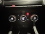 Renault Captur 1.3 TCe 130 Zen | Trekhaak | Stoelverwarming | Climate Control | Navigatie |