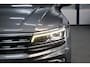 Volkswagen Tiguan 2.0 TSI 4Motion R-line 180+PK LED/VIRTUAL/PANORAMADAK/ALCANTARA+S.VERWARMING/LMV/ACC/ECC/12 MND GARANTIE!