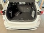 Ford Kuga 2.5 PHEV ST-Line X Panoramadak | Elektrisch wegklapbare Trekhaak | Head Up Display | Winter Pack | 19"Lichtmetalen velgen