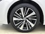 Toyota Corolla Touring Sports Hybrid 140 Dynamic | Stoelverwarming | Parkeersensoren | Half lederen bekleding |