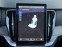 Volvo XC90 2.0 T8 Plug-in hybrid AWD Ultra Dark FACELIFT 455pk HU Luchtvering / Massage Stoelen / Bowers-Wilkins