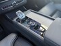 Volvo XC90 2.0 T8 Plug-in hybrid AWD Ultra Dark FACELIFT 455pk HU Luchtvering / Massage Stoelen / Bowers-Wilkins
