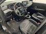 Dacia Sandero 90PK TCe Comfort | Trekhaak | Navi | Camera | Climate Control | Armsteun | Apple CarPlay/Android Auto | Cruise Control | Elektrische Ramen & Spiegels | LED koplampen |