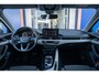 Audi A4 Avant 35 TFSI Advanced Edition | Trekhaak (wegklapbaar) | Cruise adaptief | Navigatie | Clima | Elektrisch bedienbare achterklep | Apple carplay/android auto | Cruise control adaptief met Stop&Go | Electronic climate controle | Elektrisch bedienbare achterklep