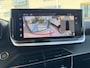 Peugeot 2008 1.2 Hybrid 136PK Allure Automaat | Camera Voor + Achter | Navigatie | Apple Carplay / Android Auto | Keyless Entery/Start | 17" Licht Metaal | Adaptive Cruise Control | | Bots waarschuwing systeem | Buitenspiegels in afwijkende kleur | Buitenspiegels met verlichting