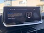 Peugeot 2008 1.2 Hybrid 136PK Allure Automaat | Camera Voor + Achter | Navigatie | Apple Carplay / Android Auto | Keyless Entery/Start | 17" Licht Metaal | Adaptive Cruise Control | | Bots waarschuwing systeem | Buitenspiegels in afwijkende kleur | Buitenspiegels met verlichting