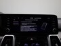 Kia Sorento 1.6 T-GDI Plug-in Hybrid 4WD DynamicPlusLine 7p. | 7-Persoons | Automaat | Panoramadak | Leder | Apple Carplay / Android Auto | Virtual Cockpit | Trekhaak | Bose | Navigatie | Stoel/Stuur verwarming | Achteruitrijcamera | Adaptive Cruise Control | Climate Control | Elektrische Achterklep | Lichtmetalen Velgen |