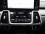 Kia Sorento 1.6 T-GDI Plug-in Hybrid 4WD DynamicPlusLine 7p. | 7-Persoons | Automaat | Panoramadak | Leder | Apple Carplay / Android Auto | Virtual Cockpit | Trekhaak | Bose | Navigatie | Stoel/Stuur verwarming | Achteruitrijcamera | Adaptive Cruise Control | Climate Control | Elektrische Achterklep | Lichtmetalen Velgen |