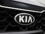 Kia Sorento 1.6 T-GDI Plug-in Hybrid 4WD DynamicPlusLine 7p. | 7-Persoons | Automaat | Panoramadak | Leder | Apple Carplay / Android Auto | Virtual Cockpit | Trekhaak | Bose | Navigatie | Stoel/Stuur verwarming | Achteruitrijcamera | Adaptive Cruise Control | Climate Control | Elektrische Achterklep | Lichtmetalen Velgen |