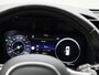 Kia Sorento 1.6 T-GDI Plug-in Hybrid 4WD DynamicPlusLine 7p. | 7-Persoons | Automaat | Panoramadak | Leder | Apple Carplay / Android Auto | Virtual Cockpit | Trekhaak | Bose | Navigatie | Stoel/Stuur verwarming | Achteruitrijcamera | Adaptive Cruise Control | Climate Control | Elektrische Achterklep | Lichtmetalen Velgen |