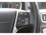 Volvo V60 2.4 D6 Twin Engine Momentum | Incl. 12 maanden garantie | Voorstoelen verwarmd | Parkeersensoren | Cruise control | Climate control | Bluetooth | Lichtmetalen velgen | Navigatie