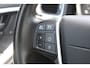 Volvo V60 2.4 D6 Twin Engine Momentum | Incl. 12 maanden garantie | Voorstoelen verwarmd | Parkeersensoren | Cruise control | Climate control | Bluetooth | Lichtmetalen velgen | Navigatie