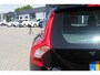 Volvo V60 2.4 D6 Twin Engine Momentum | Incl. 12 maanden garantie | Voorstoelen verwarmd | Parkeersensoren | Cruise control | Climate control | Bluetooth | Lichtmetalen velgen | Navigatie