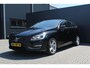 Volvo V60 2.4 D6 Twin Engine Momentum | Incl. 12 maanden garantie | Voorstoelen verwarmd | Parkeersensoren | Cruise control | Climate control | Bluetooth | Lichtmetalen velgen | Navigatie