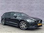 Volvo V60 2.0 T6 Recharge AWD R-Design | Plug-in Hybrid (PHEV) | Polestar Exterieur | Head-up Display | Panoramadak | Harman Kardon Audio | 360 Graden Camera | Parkeersensoren | Elektrisch Verstelbare Voorstoelen | Keyless Entry | Elektrische Achterklep | Navigatie