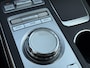 Genesis GV70 AWD SPORT / Fabrieksgarantie tot 06-2029 / SOH 98,7% / 1.800 kg Trekgewicht / Schuif-/Kanteldak / Keyless Entry/Start / Apple Carplay Android Auto / Stuur- Stoel & Achterbank verwarming / Elektische Achterklep / Stoelventilatie / 360/Rondomzicht camera / CCS Snelladen / 20" Velgen /
