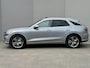Genesis GV70 AWD SPORT / Fabrieksgarantie tot 06-2029 / SOH 98,7% / 1.800 kg Trekgewicht / Schuif-/Kanteldak / Keyless Entry/Start / Apple Carplay Android Auto / Stuur- Stoel & Achterbank verwarming / Elektische Achterklep / Stoelventilatie / 360/Rondomzicht camera / CCS Snelladen / 20" Velgen /