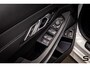 BMW 3-Serie Touring 330e High Ex|Pano|E-Trekhaak|E-stoel|garantie