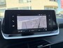 Peugeot 2008 1.2 100PK Allure Pack | Navigatie | Apple Carplay / Android Auto | Cruise Control | Parkeersensoren Achter | DAB | | Bots waarschuwing systeem | Buitenspiegels elektrisch verstel- en verwarmbaar | DAB ontvanger
