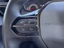 Peugeot 2008 1.2 100PK Allure Pack | Navigatie | Apple Carplay / Android Auto | Cruise Control | Parkeersensoren Achter | DAB | | Bots waarschuwing systeem | Buitenspiegels elektrisch verstel- en verwarmbaar | DAB ontvanger