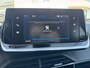 Peugeot 2008 1.2 100PK Allure Pack | Navigatie | Apple Carplay / Android Auto | Cruise Control | Parkeersensoren Achter | DAB | | Bots waarschuwing systeem | Buitenspiegels elektrisch verstel- en verwarmbaar | DAB ontvanger