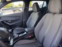 Peugeot 2008 1.2 100PK Allure Pack | Navigatie | Apple Carplay / Android Auto | Cruise Control | Parkeersensoren Achter | DAB | | Bots waarschuwing systeem | Buitenspiegels elektrisch verstel- en verwarmbaar | DAB ontvanger