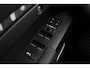 Land Rover Defender 2.0 P300e 110 X | FACELIFT | ClearSight | Meridian Surround | Trekhaak | Luchtvering | Koelbox | Panoramadak | 22 Inch