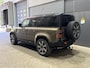Land Rover Defender 2.0 P300e 110 X | FACELIFT | ClearSight | Meridian Surround | Trekhaak | Luchtvering | Koelbox | Panoramadak | 22 Inch