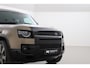 Land Rover Defender 2.0 P300e 110 X | FACELIFT | ClearSight | Meridian Surround | Trekhaak | Luchtvering | Koelbox | Panoramadak | 22 Inch
