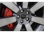 Land Rover Defender 2.0 P300e 110 X | FACELIFT | ClearSight | Meridian Surround | Trekhaak | Luchtvering | Koelbox | Panoramadak | 22 Inch