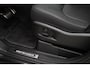 Land Rover Defender 2.0 P300e 110 X | FACELIFT | ClearSight | Meridian Surround | Trekhaak | Luchtvering | Koelbox | Panoramadak | 22 Inch