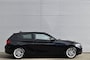BMW 1-Serie 116I SPORT LINE EDITION / NL AUTO / NAVI / PDC / SPORTSTOELEN