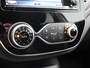 Renault Captur TCe 90pk Intens | Dealeronderhouden | Trekhaak | Achteruitrijcamera | Parkeersensoren voor en achter |