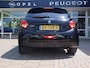 Peugeot 208 Signature PureTech 110pk H6, Rijklaarprijs, Navigatie DAB+ Radio Airco Sensoren